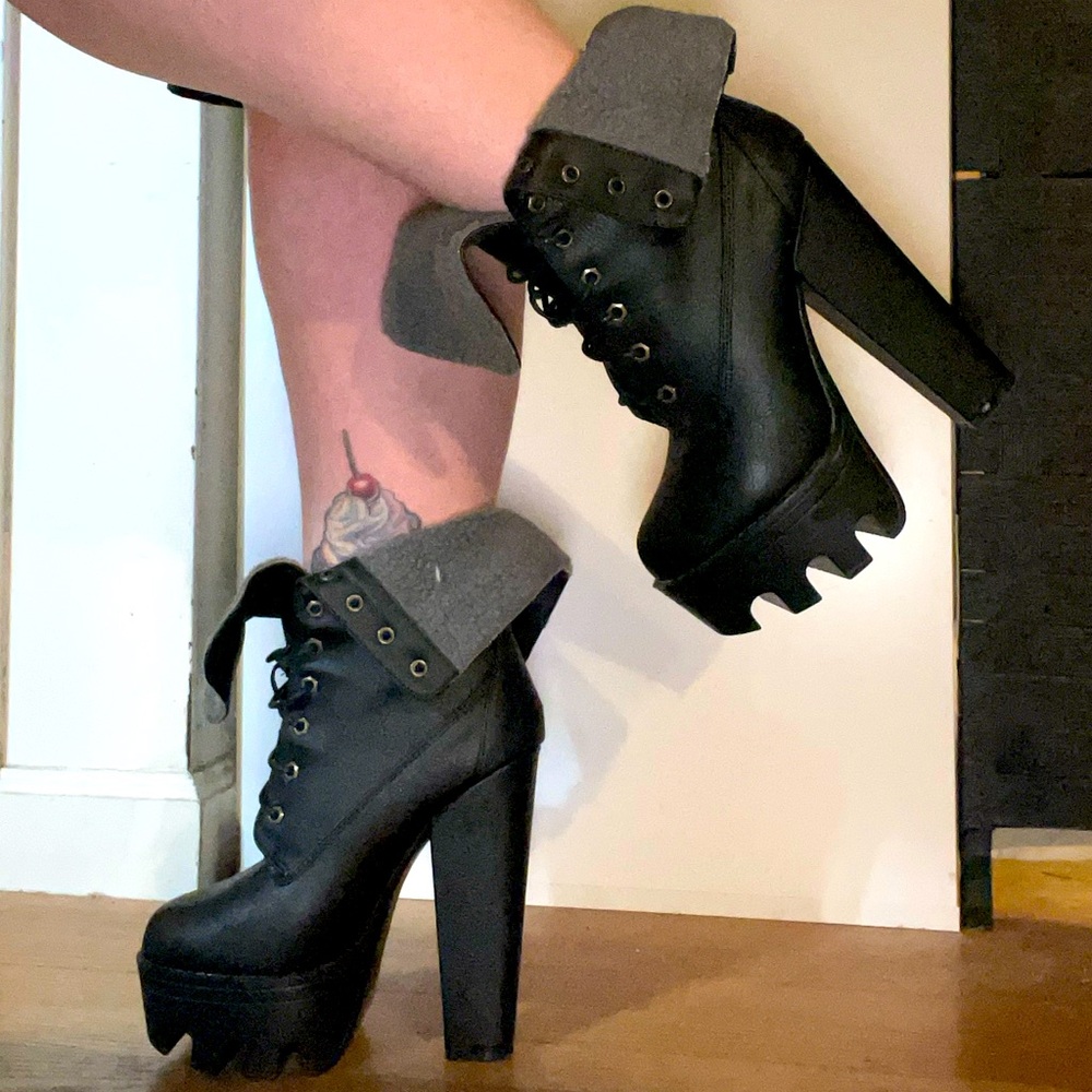 Wild Diva Platform Fold Over Boot